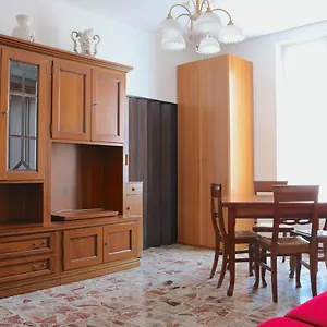 Guastalla Cozy - 5 People Appartamento